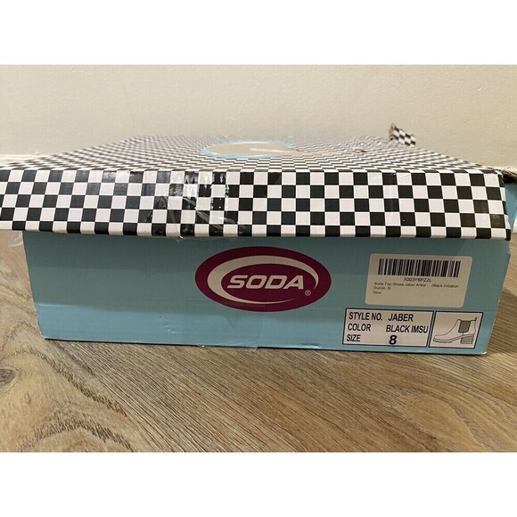 Soda Jaber Black Chunky Lug Sole Elastic Gore Pull On Wide Chelsea Ankle Boot 8 - Picture 10 of 10